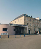 Contact – Lycée Saint Nicolas la Providence