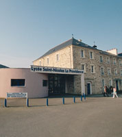 Vue extérieur – Lycée Saint Nicolas la Providence